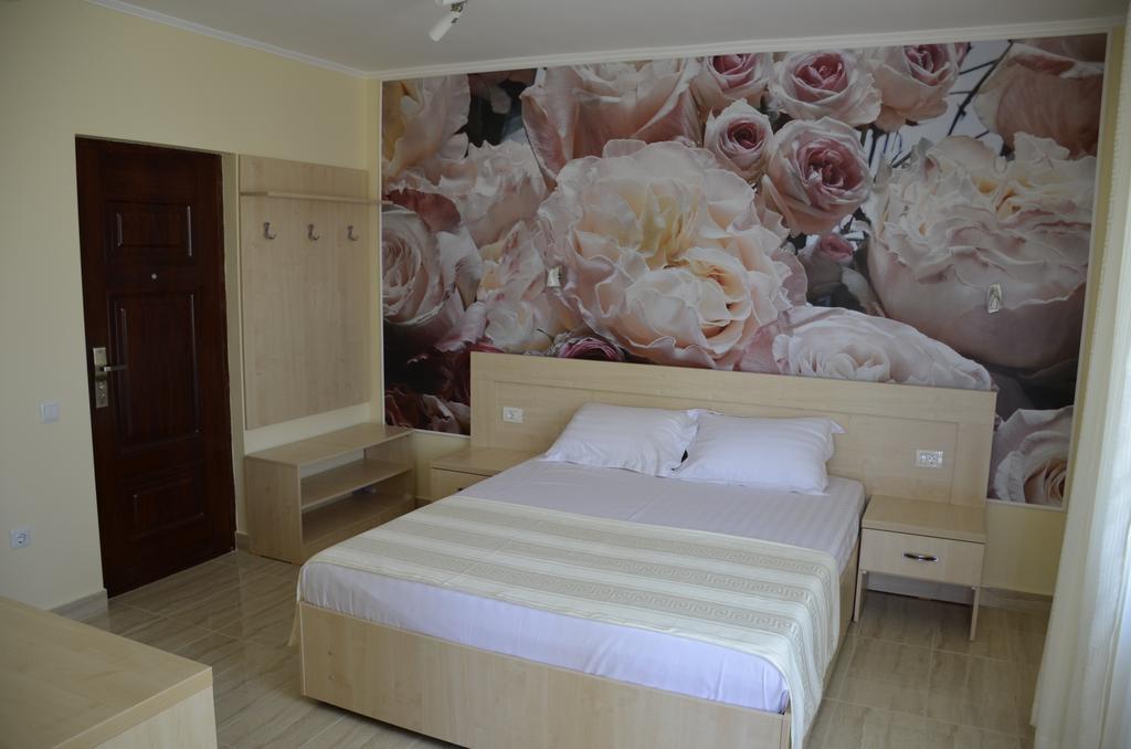 Vila Pacific Costinesti Buitenkant foto